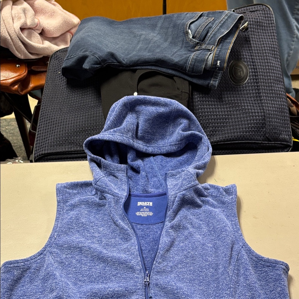 Duluth Trading Co Blue Sleeveless Hoodie